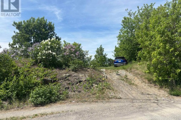 Aerial view of a residential lot at 28 Laird Crescent with dimensions marked. - 28 Laird Crescent, Cobalt
