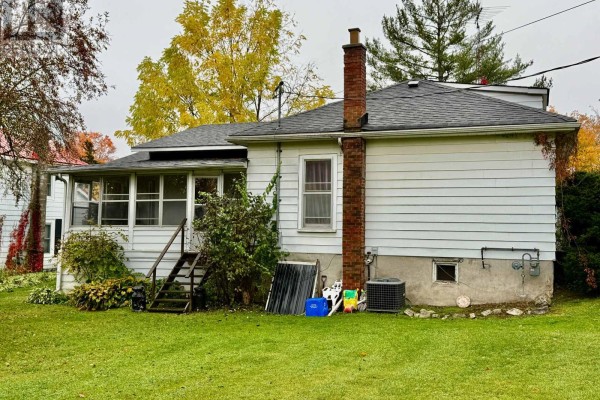 Kitchen - 28 Madoc Street, Marmora And Lake, ON K0K2M0 Photo 5