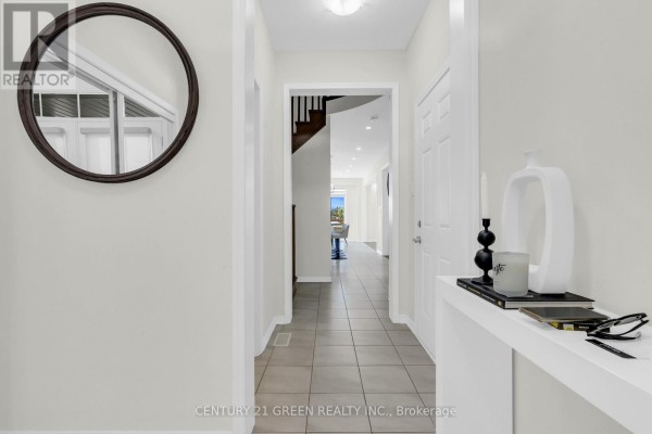 28 Magdalena Street, Hamilton, ON L8J0M3 Photo 5