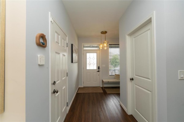 Bedroom - 28 Maple Creek Road, Winnipeg, MB R3Y0C8 Photo 5