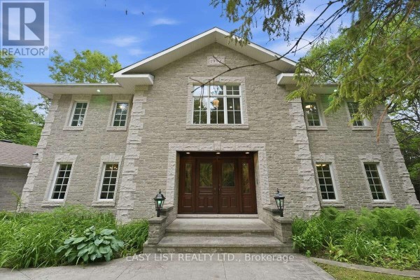 Sunroom - 28 Marchbrook Circle, Ottawa, ON K2W1A1 Photo 5