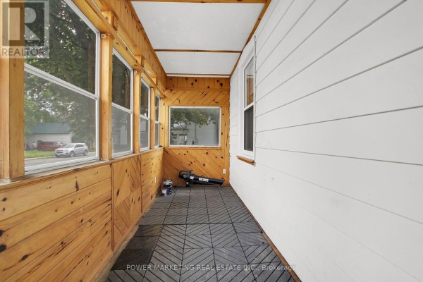 Primary Bedroom - 28 Montague Street, Smiths Falls, ON K7A2M1 Photo 5