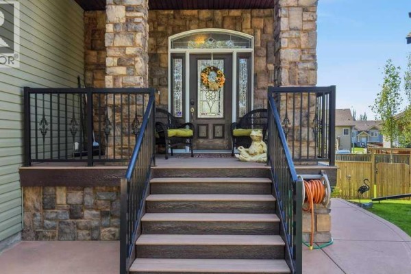 28 Oakdale Place, Red Deer, AB, photo 3