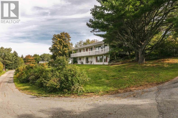 Kitchen - 28 Oakview Drive, Chester, NS B0J1J0 Photo 3