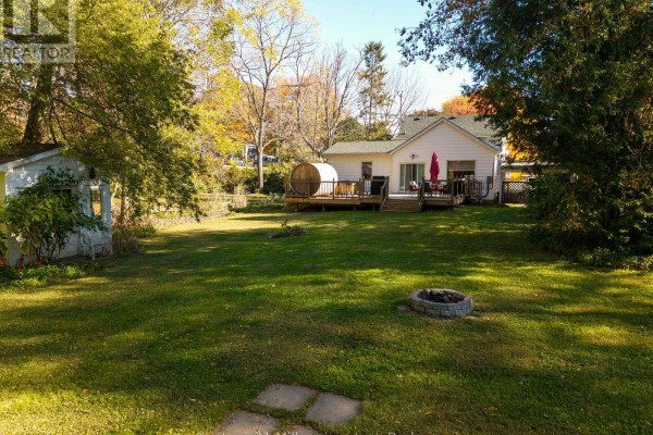 Kitchen - 28 Owen Street, Meaford, ON N4L1G9 Photo 5