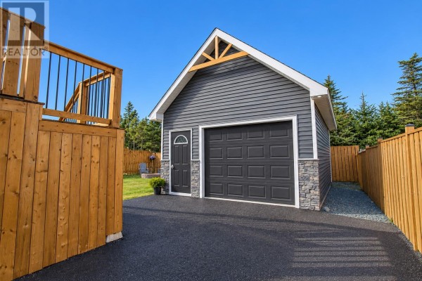Laundry room - 28 Phoenix Drive, Paradise, NL A1L4H9 Photo 4