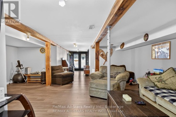 Living room - 28 Pine Ridge Road, Kawartha Lakes, ON K0M2L0 Photo 5
