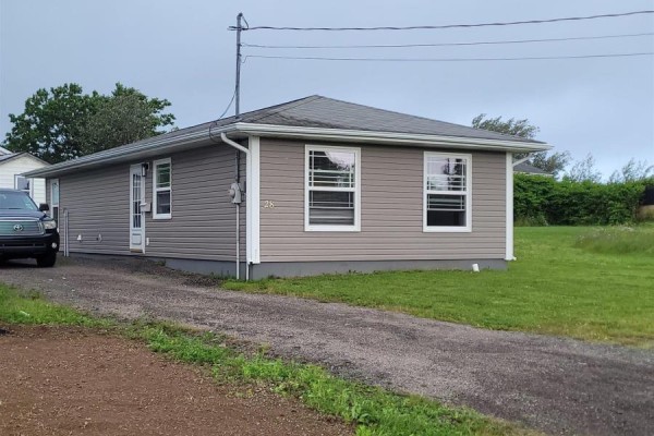 28 Pleasant Street, Glace Bay, NS, photo 3