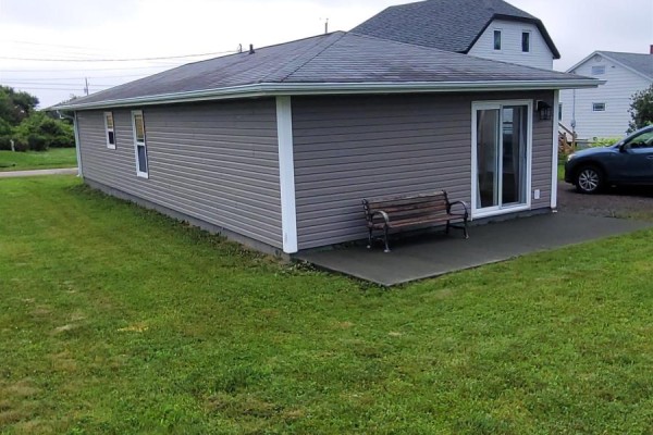 2pc Ensuite bath - 28 Pleasant Street, Glace Bay, NS B1A3Z9 Photo 5