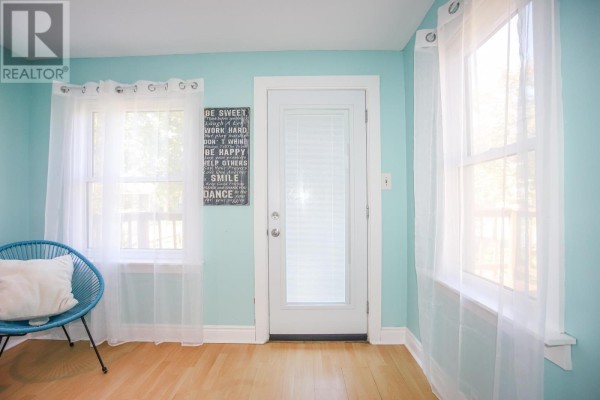 Porch - 28 Putney Rd, Sault Ste  Marie, ON P6B2Y5 Photo 5