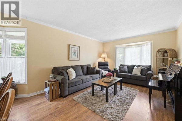 28 Rousseaux Street, Hamilton, ON, photo 3