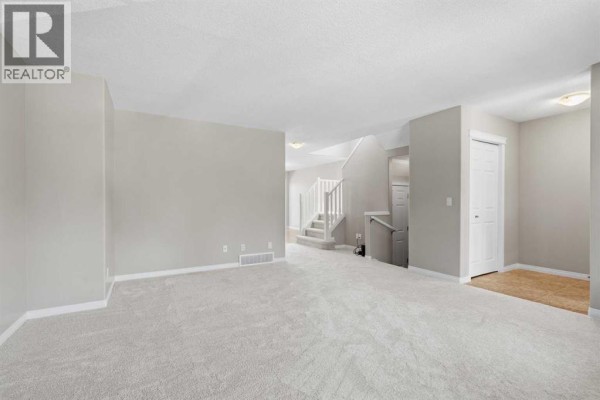 3pc Bathroom - 28 Saddlebrook Gardens Ne, Calgary, AB T3J5M6 Photo 5