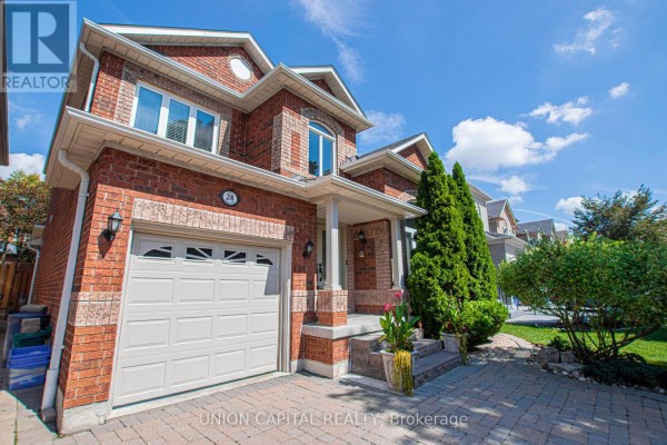 Family room - 28 Sail Crescent, Vaughan, ON L6A2Z2 Photo 2