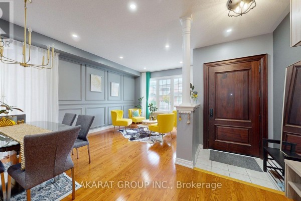 28 Saint James Avenue, Vaughan, ON L4H3E4 Photo 2