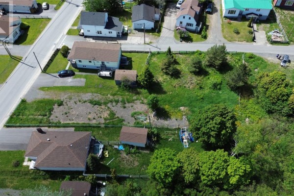 28 Second Avenue, Grand Falls Windsor, NL A2B1B1 Photo 5
