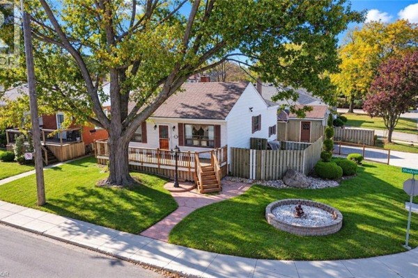 28 Shadyside Avenue, Hamilton