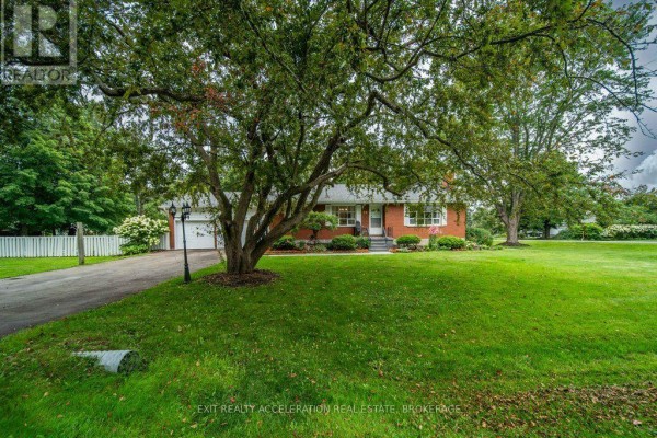 Family room - 28 Southcrest Drive, Greater Napanee, ON K7R3K2 Photo 4