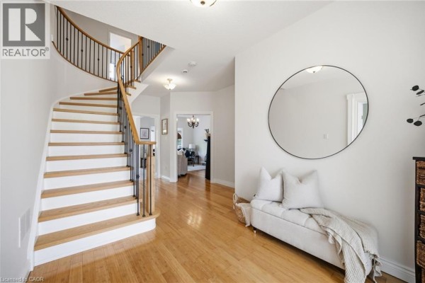 28 Taywood Court, Hamilton, ON, photo 3