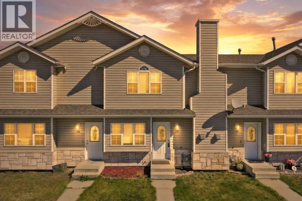 28 Terrace Heights Drive, Lacombe, AB, photo 2