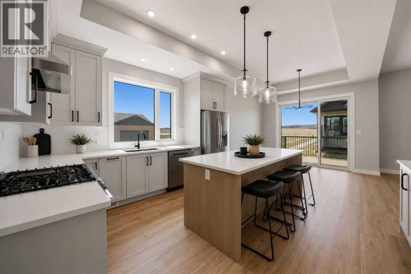 Kitchen - 28 Tipping Avenue, Red Deer, AB T4P0Y9 Photo 3