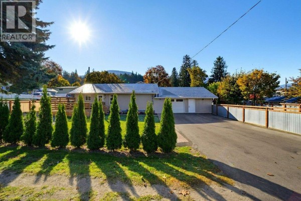 Bedroom - 280 5 Avenue Se, Salmon Arm, BC V1E4G7 Photo 4