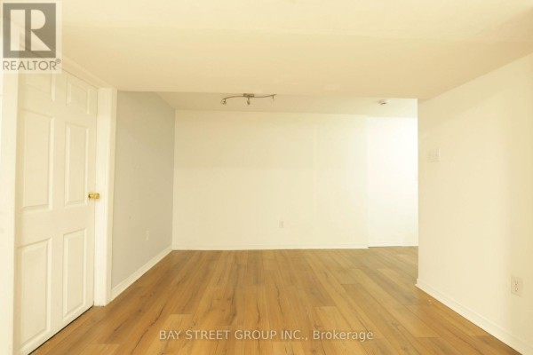280 Boisdale Avenue, Richmond Hill, ON L4C1R3 Photo 4