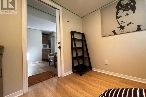 280 Thirtieth Street, Toronto, ON M8W3E3 Photo 3