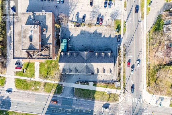 2800 Jane Street, Toronto, ON, photo 2
