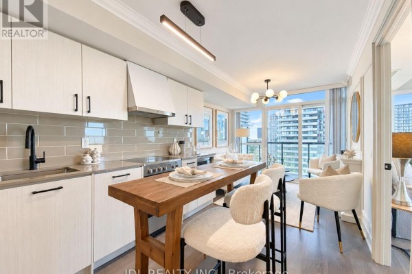 Kitchen - 2801 - 125 Redpath Avenue, Toronto, ON M4S0B5 Photo 3