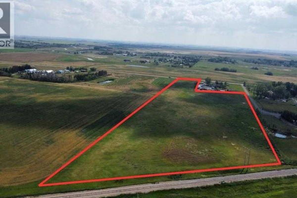 280132 Township Road 240, Chestermere, AB, photo 2