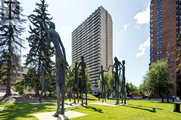 Foyer - 2802, 221 6 Avenue Se, Calgary, AB T2G4Z9 Photo 4
