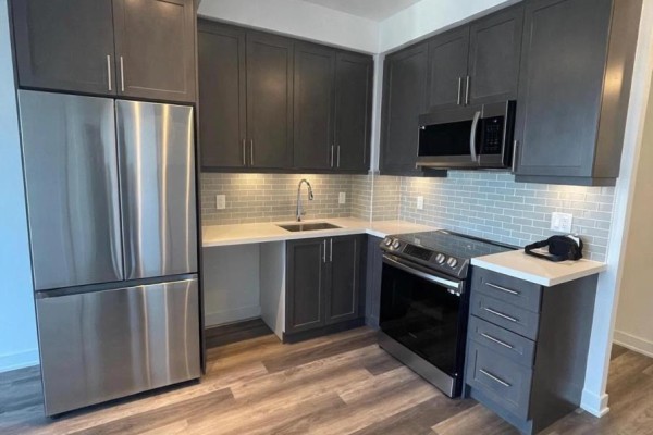 Den - 2802 - 105 Oneida Crescent, Richmond Hill, ON L4B0H6 Photo 5