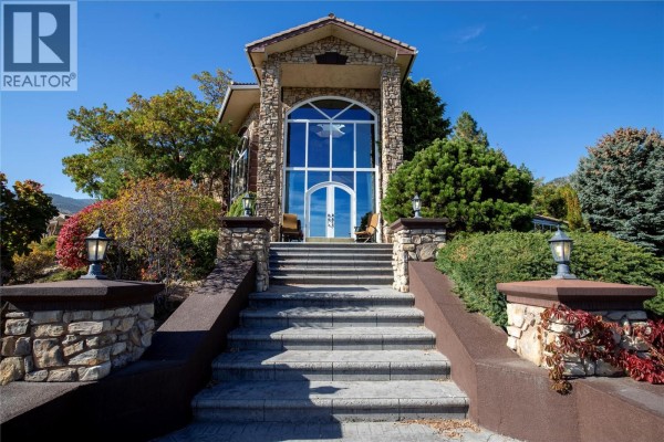 4pc Ensuite bath - 2802 West Bench Drive, Penticton, BC V2A8Z8 Photo 3