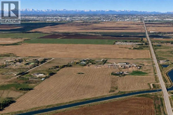 280235 Township Road 240, Rural Rocky View County, AB T1X2C7 Photo 3