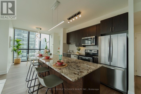 Kitchen - 2803 - 2900 Highway 7 Road, Vaughan, ON L4K0G3 Photo 3