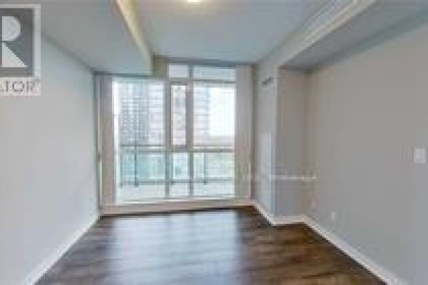 Dining room - 2803 - 4099 Brickstone Mews, Mississauga, ON L5B0G2 Photo 5