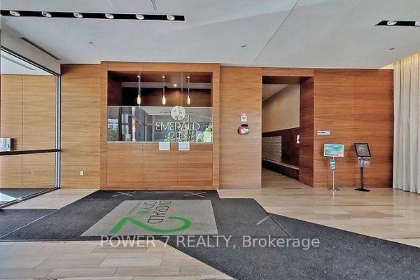 Kitchen - 2803 - 66 Forest Manor Road, Toronto, ON M2J0B7 Photo 3