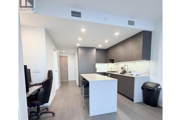 2803 2108 Gilmore Avenue, Burnaby, BC V5C0N8 Photo 4