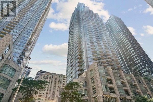 2804 - 2181 Yonge Street, Toronto, ON, photo 2