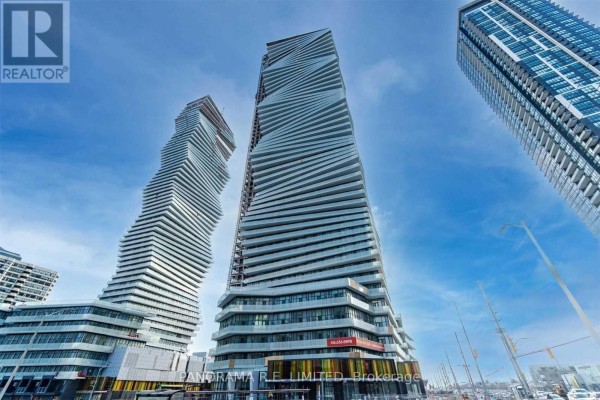 2804 - 3900 Confederation Parkway, Mississauga