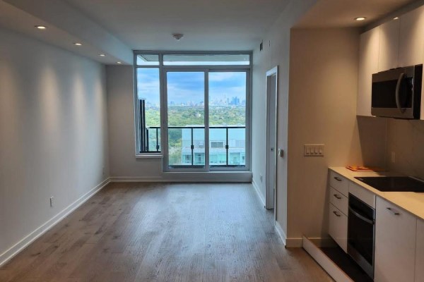 2805 - 1926 Lakeshore Boulevard W, Toronto, ON, photo 3