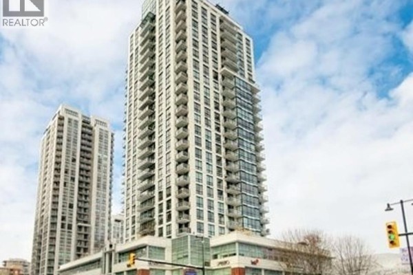 2806 3007 Glen Drive, Coquitlam
