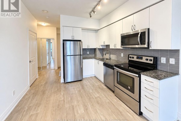 Kitchen - 2807 - 3600 Hwy 7 Road, Vaughan, ON L4L0G7 Photo 3