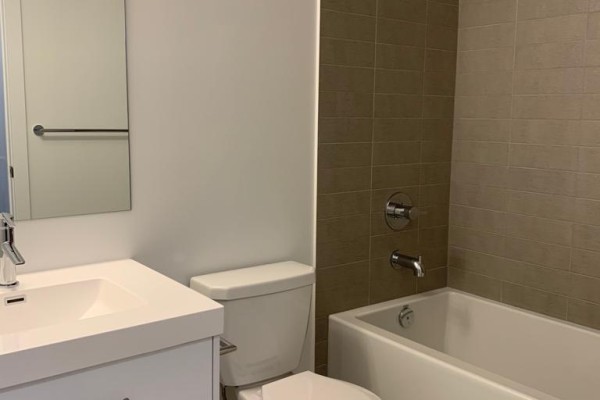 2807 - 403 Church Street, Toronto, ON M4Y2C2 Photo 5