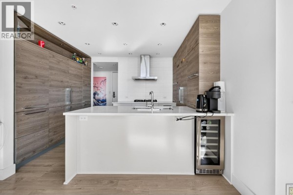 2807 7388 Kingsway, Burnaby, BC V3N0G9 Photo 5