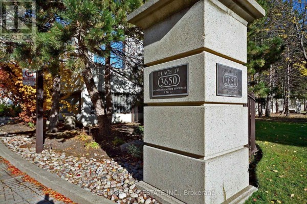 2808 - 3650 Kaneff Crescent, Mississauga, ON, photo 3