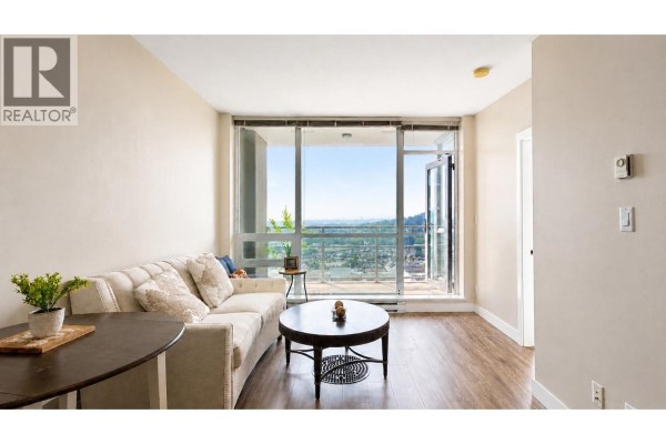 2808 2968 Glen Drive, Coquitlam, BC V3B0C4 Photo 2