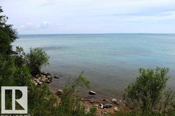 2809 24 Av, Cold Lake, AB T9M1G2 Photo 3