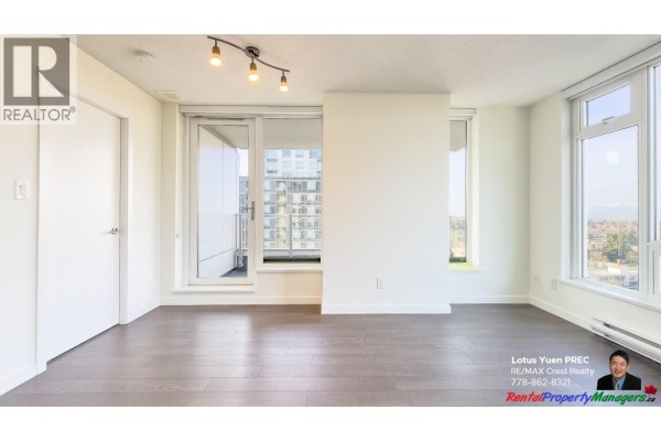 2809 5515 Boundary Road, Vancouver, BC V5R0E3 Photo 5
