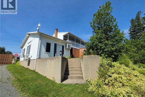 3pc Ensuite bath - 281 Route 134, Petit Rocher Nord, NB E8J2E5 Photo 4
